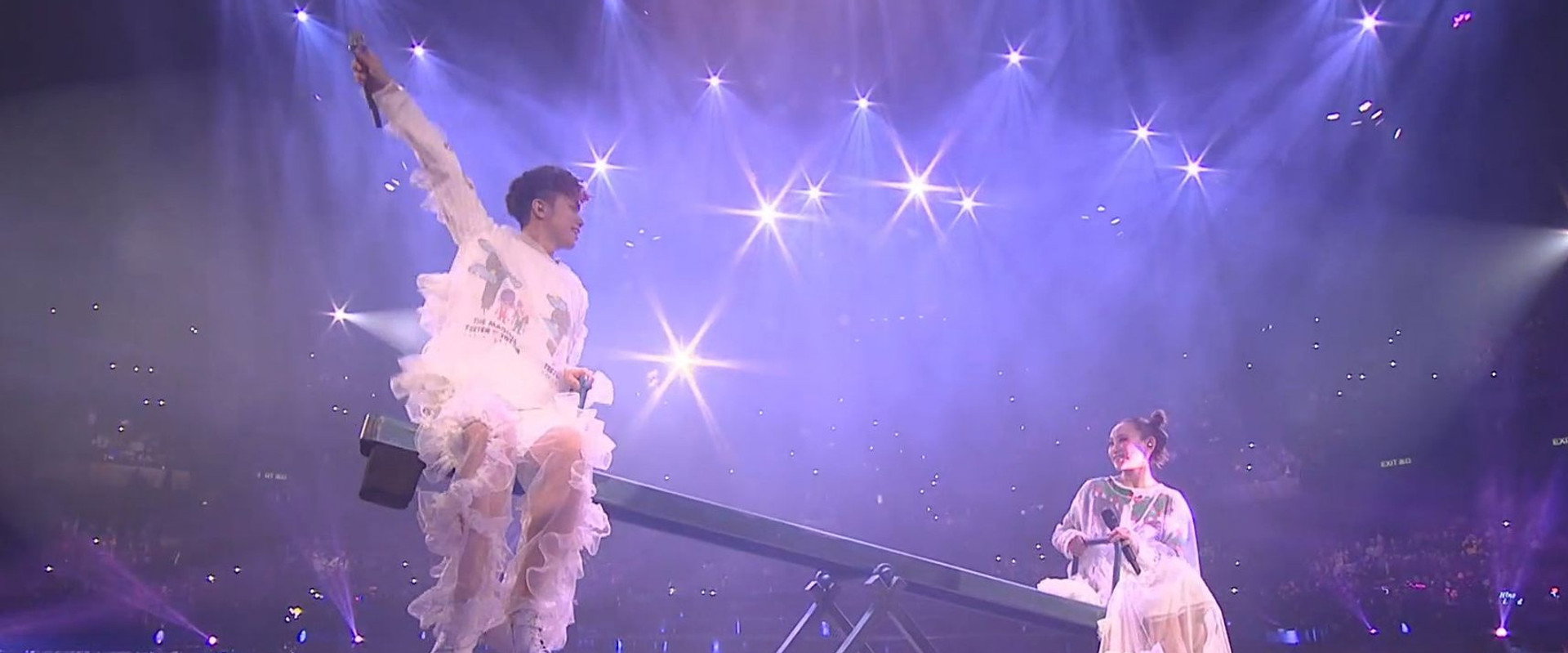 王菀之 X 张敬轩拉阔演奏厅演唱会2006's banner image