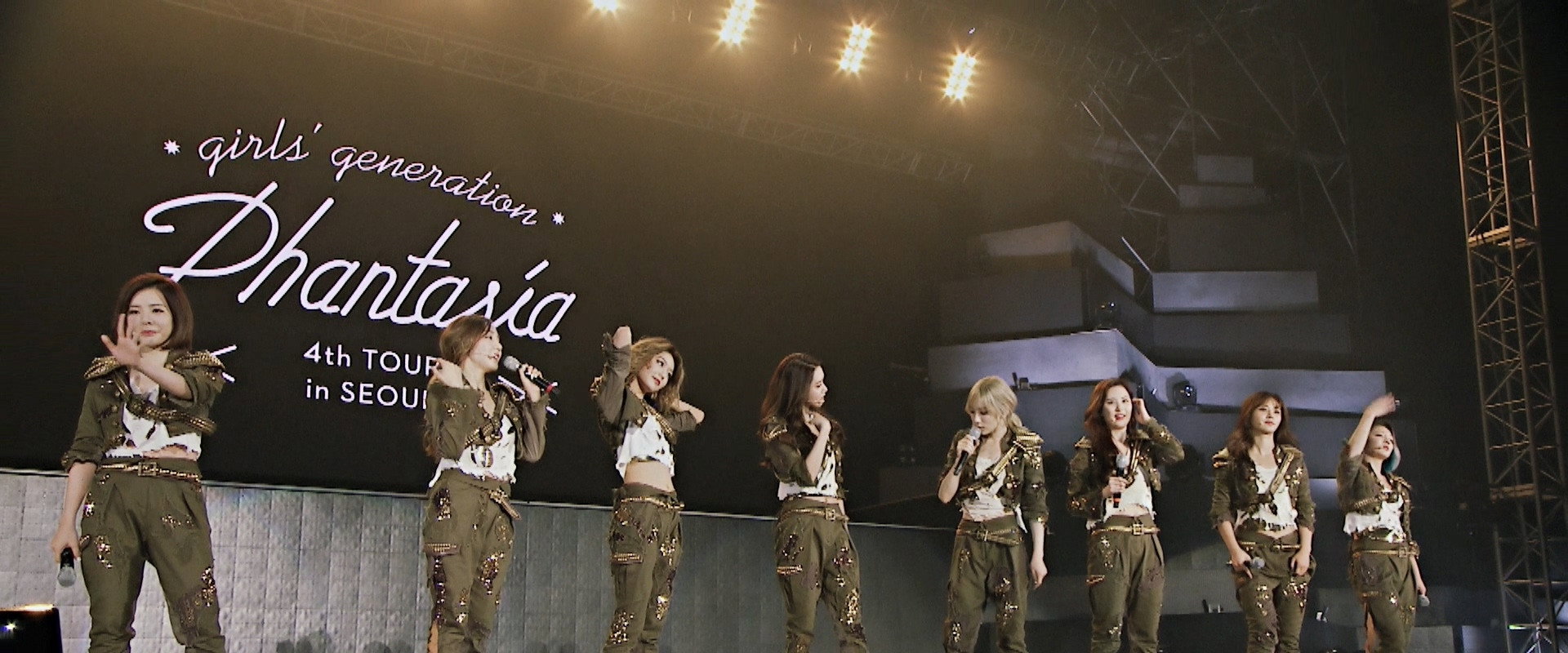 GIRLS' GENERATION 4TH TOUR PHANTASIA IN JAPAN's banner image