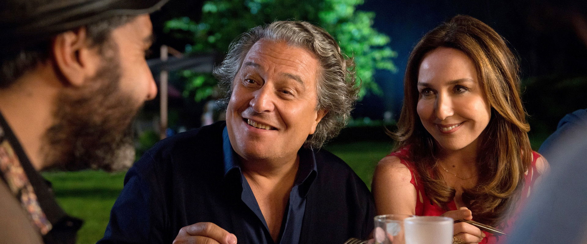 Con los brazos abiertos