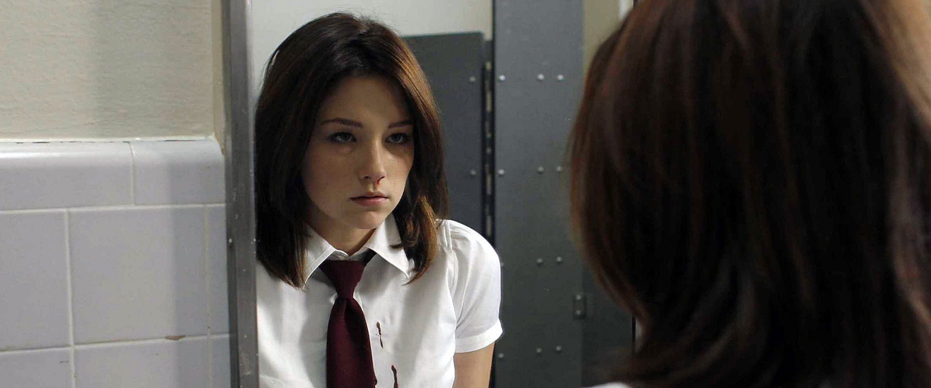 The Haunting of Molly Hartley