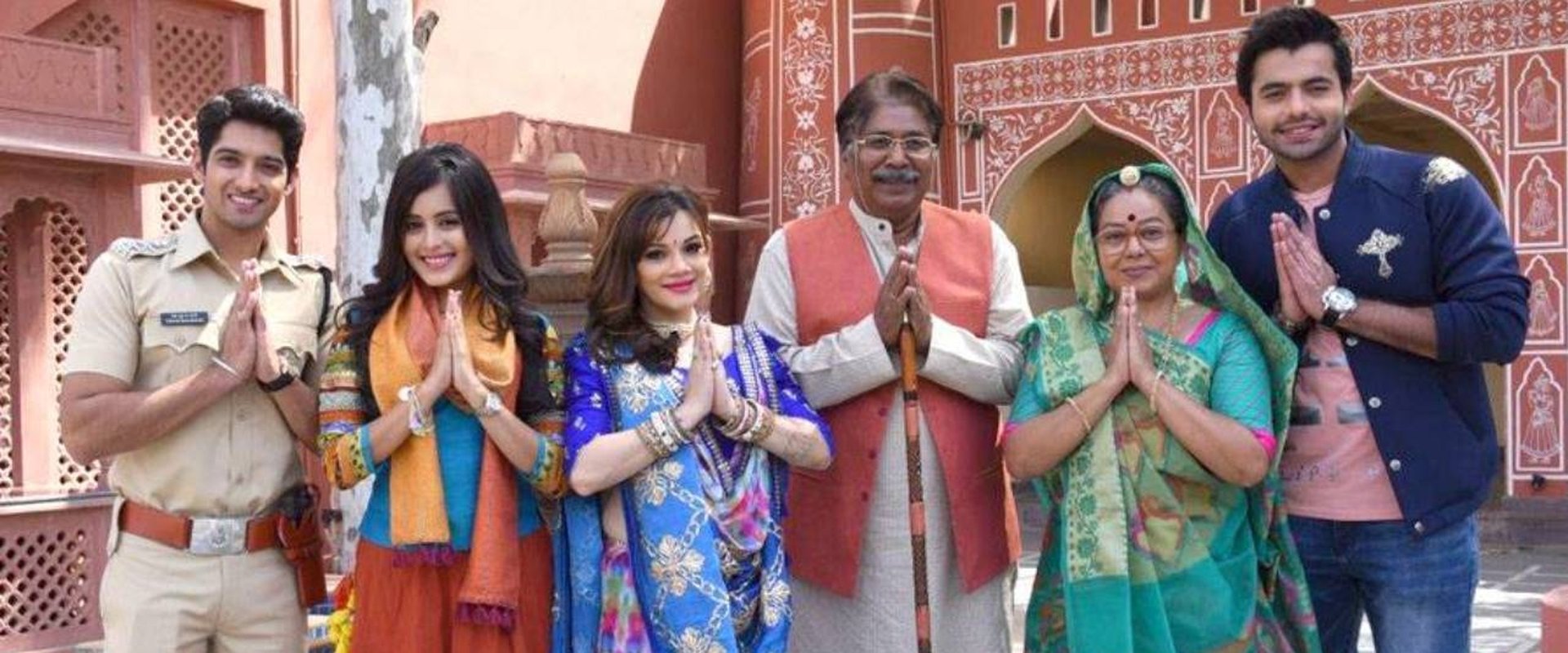 Tu Sooraj Main Saanjh Piyaji