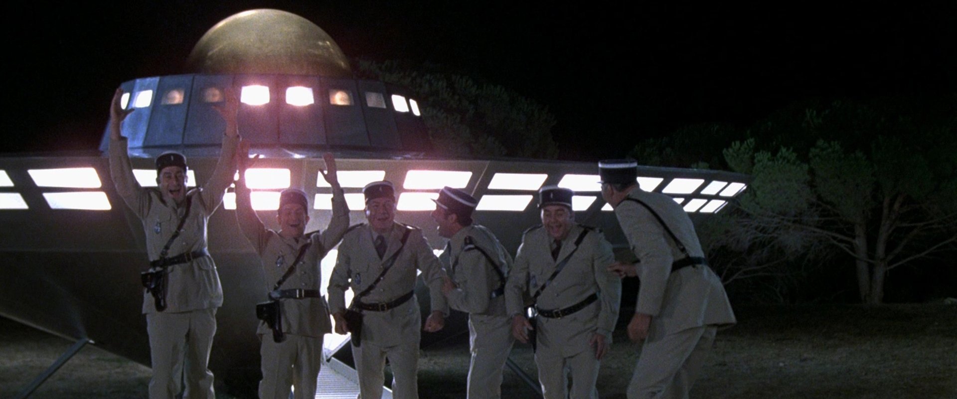 The Gendarme and the Creatures from Outer Space