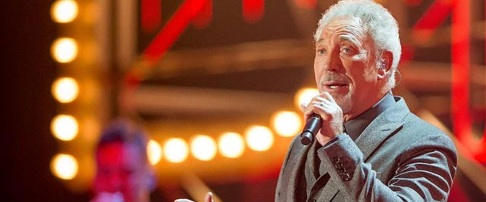 Tom Jones at 80's banner image