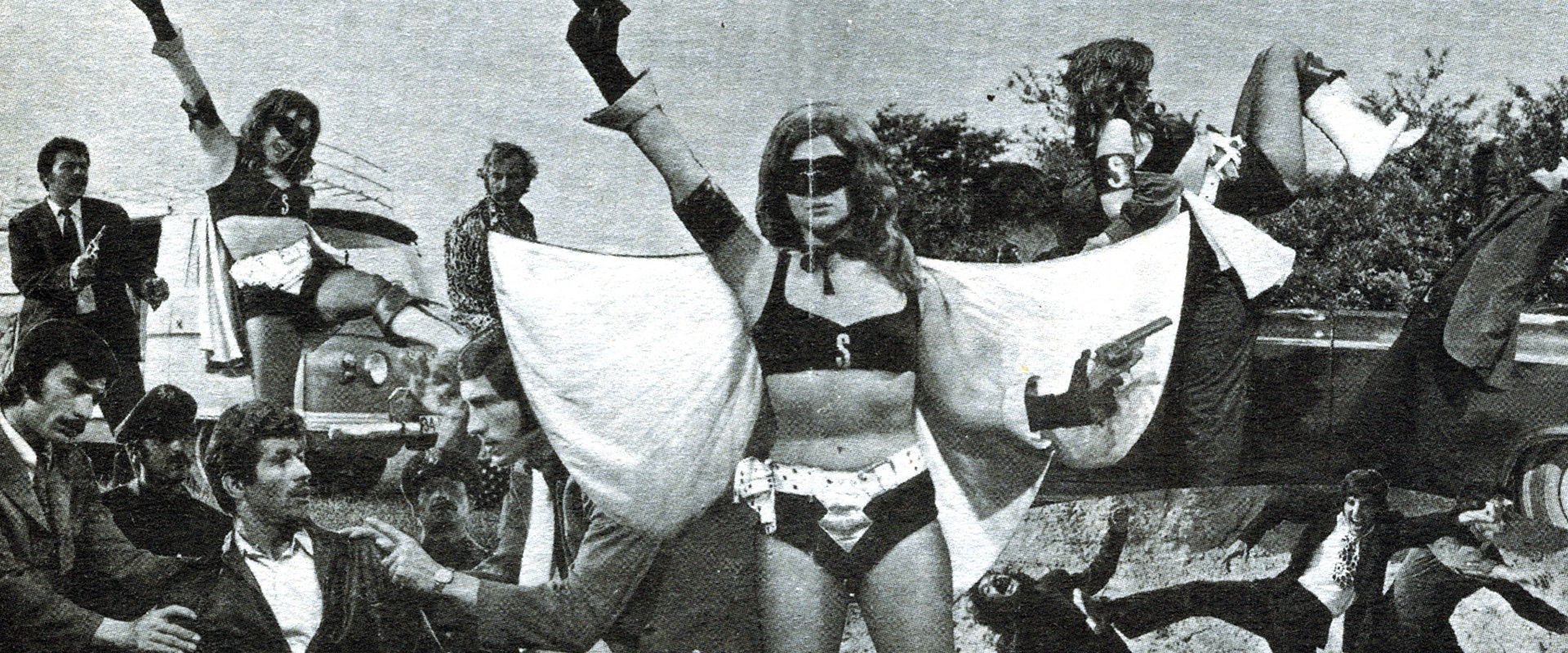 Süper Kadın Dehşet Saçıyor's banner image