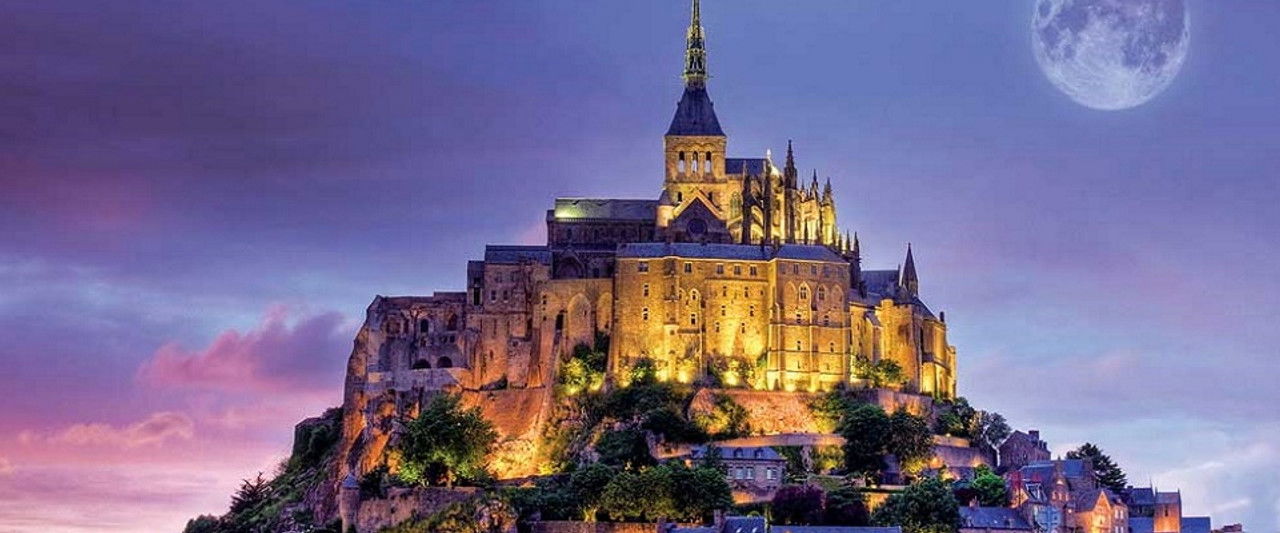 World's Greatest Palaces