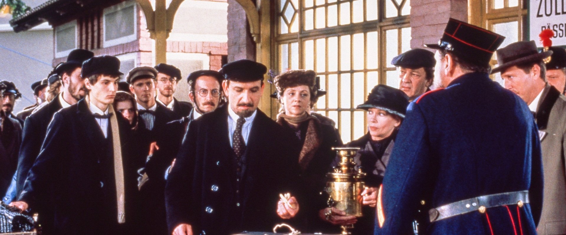 Lenin... The Train