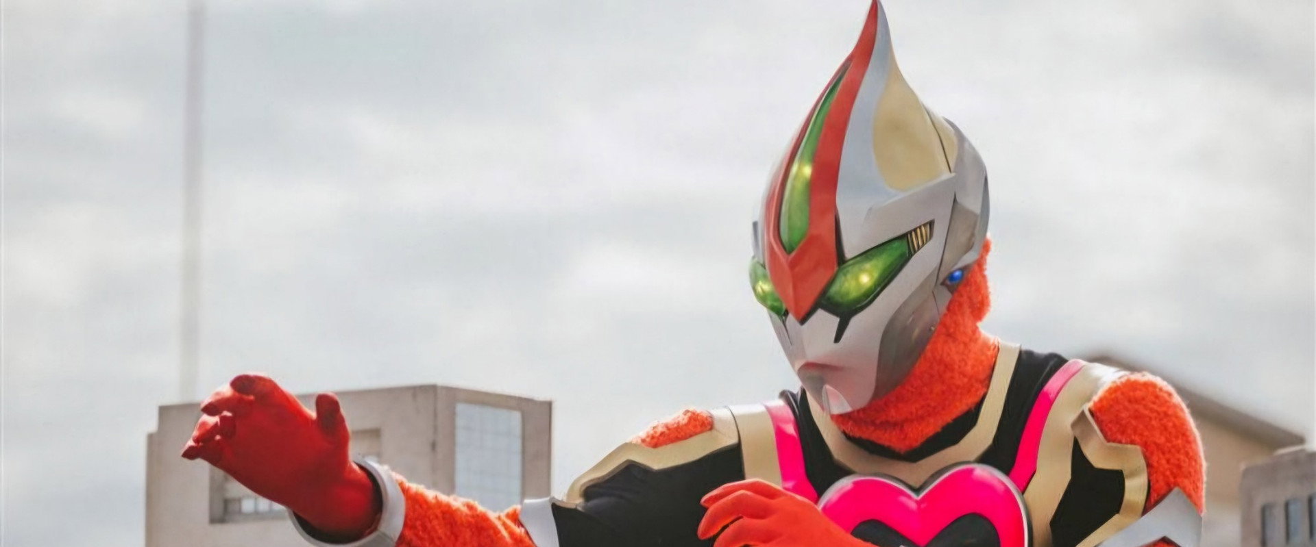 HE -LOW THE FINAL's banner image