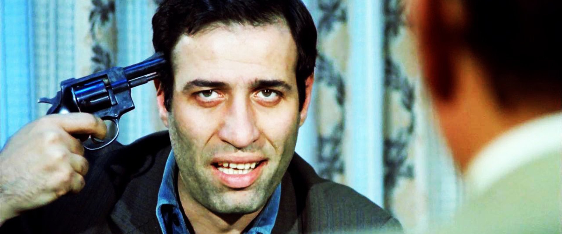 Korkusuz Korkak filmi için arka plan görseli