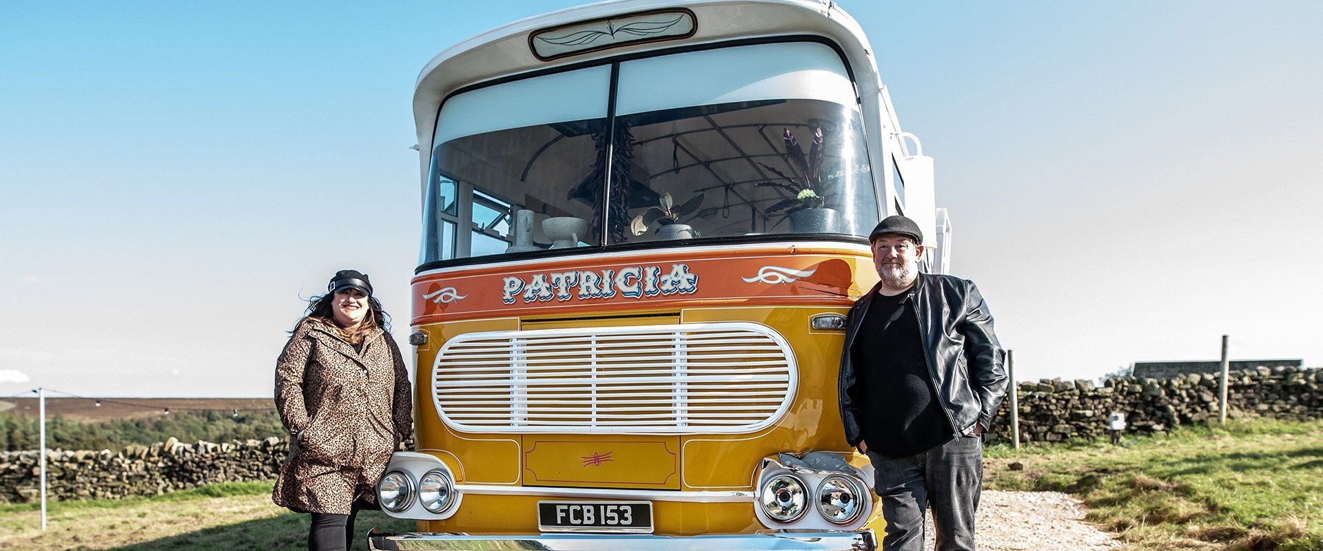 Johnny Vegas: Carry on Glamping
