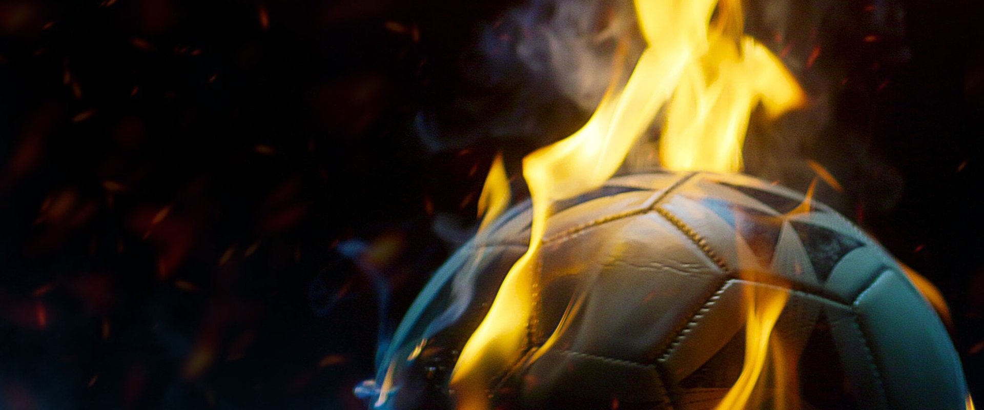 Futbol Kulübünde Yangın: Kül Olan Hayaller dizisi için arka plan görseli