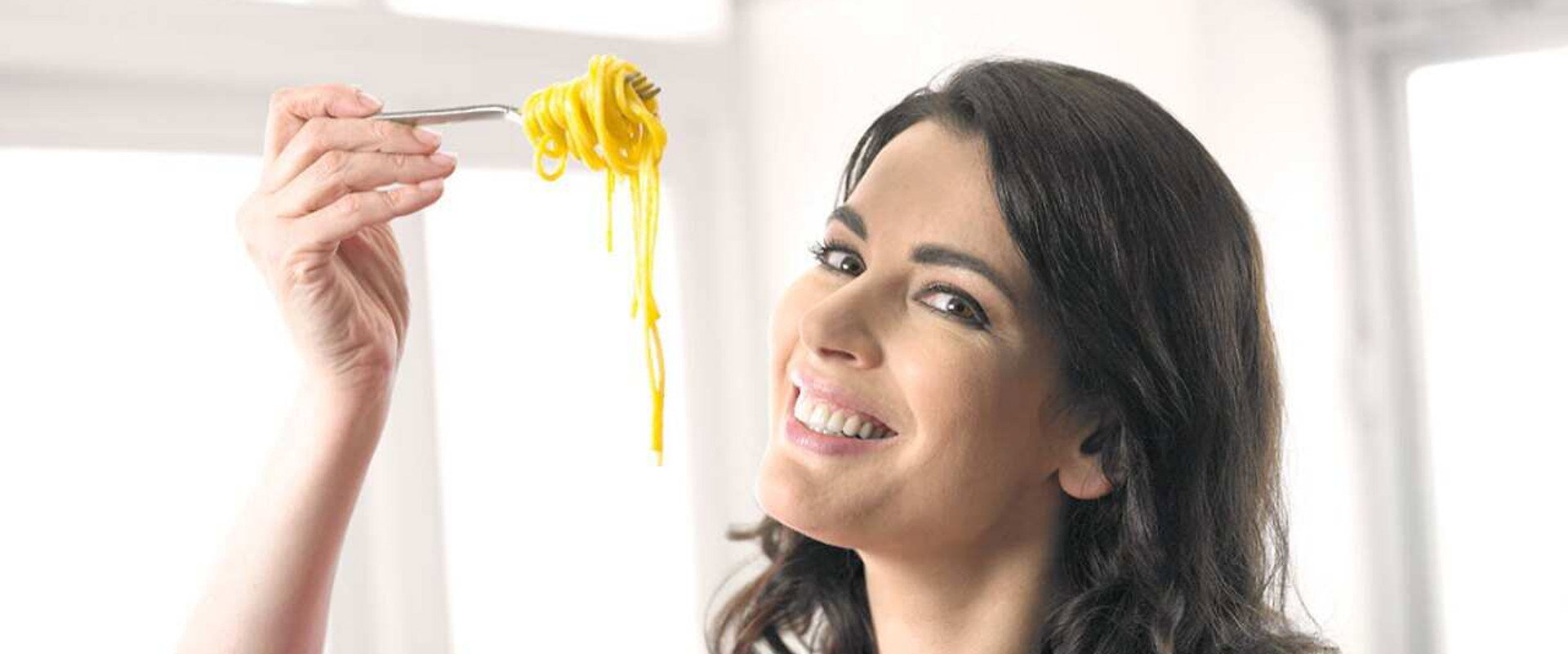 Nigella Feasts's banner image