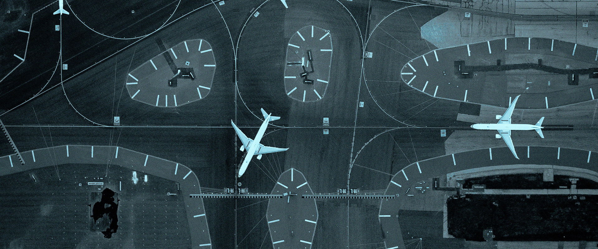 X-Ray Mega Airport's banner image