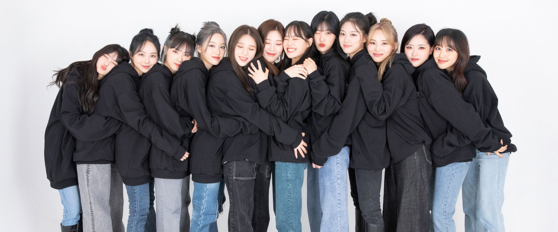 LOONAVERSE: FROM's banner image