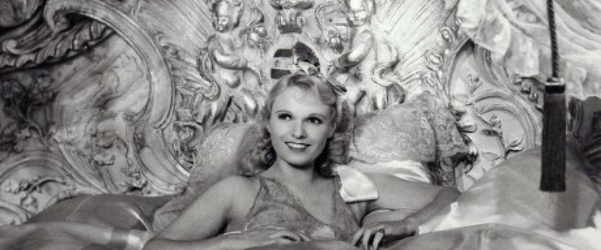 The Queen's Affair's banner image