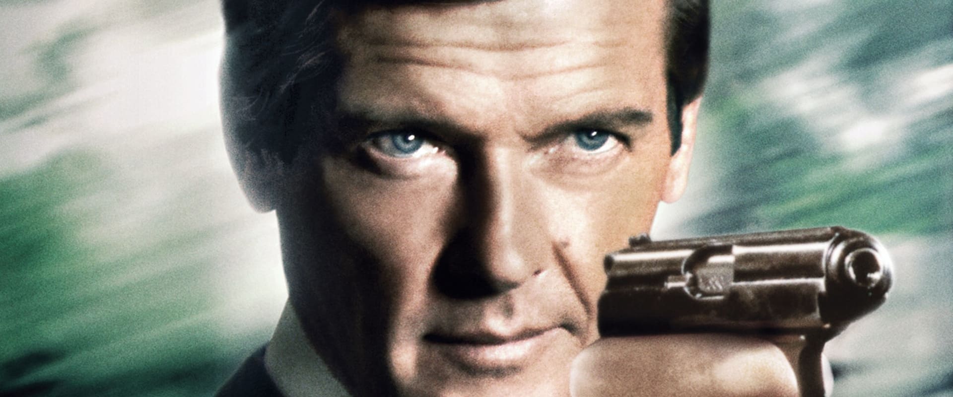 007 – L’uomo dalla pistola d’oro (1974)