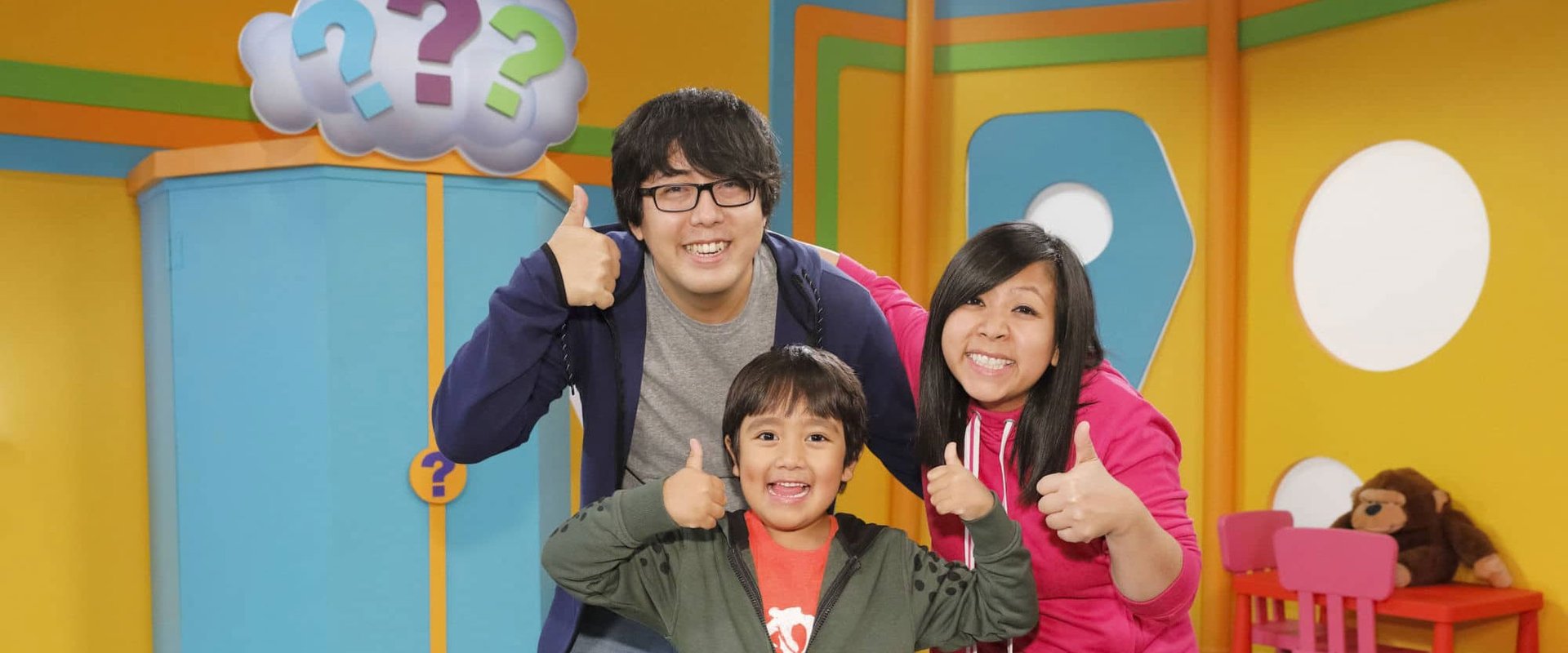 Ryan's Mystery Playdate: Level Up