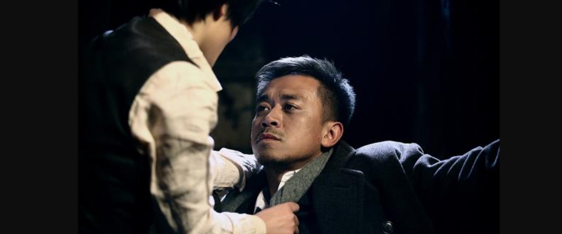 暗红1936