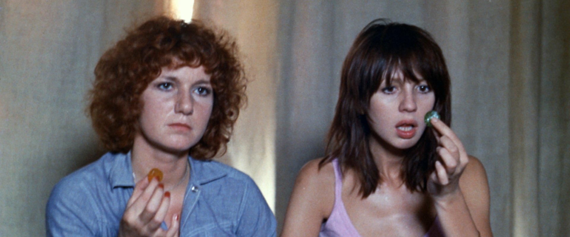 Céline and Julie Go Boating
