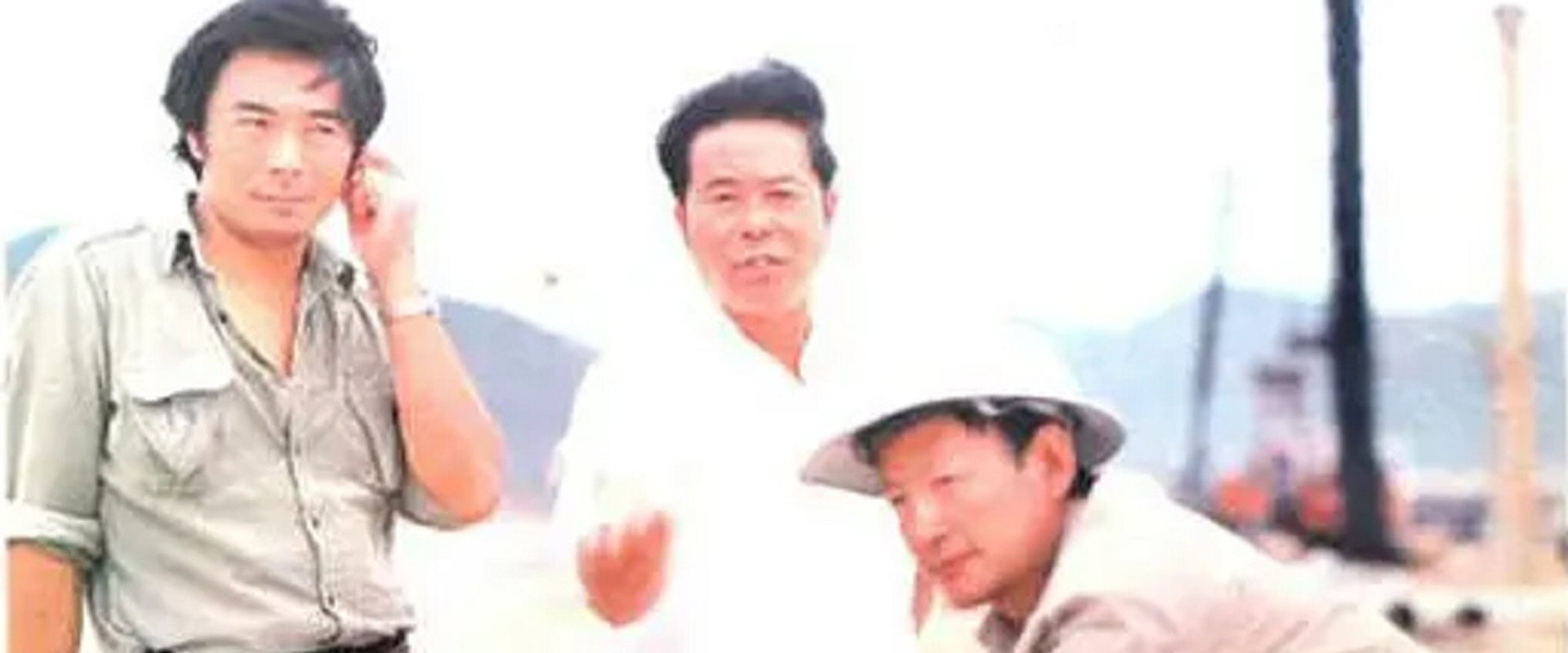 男性公民's banner image