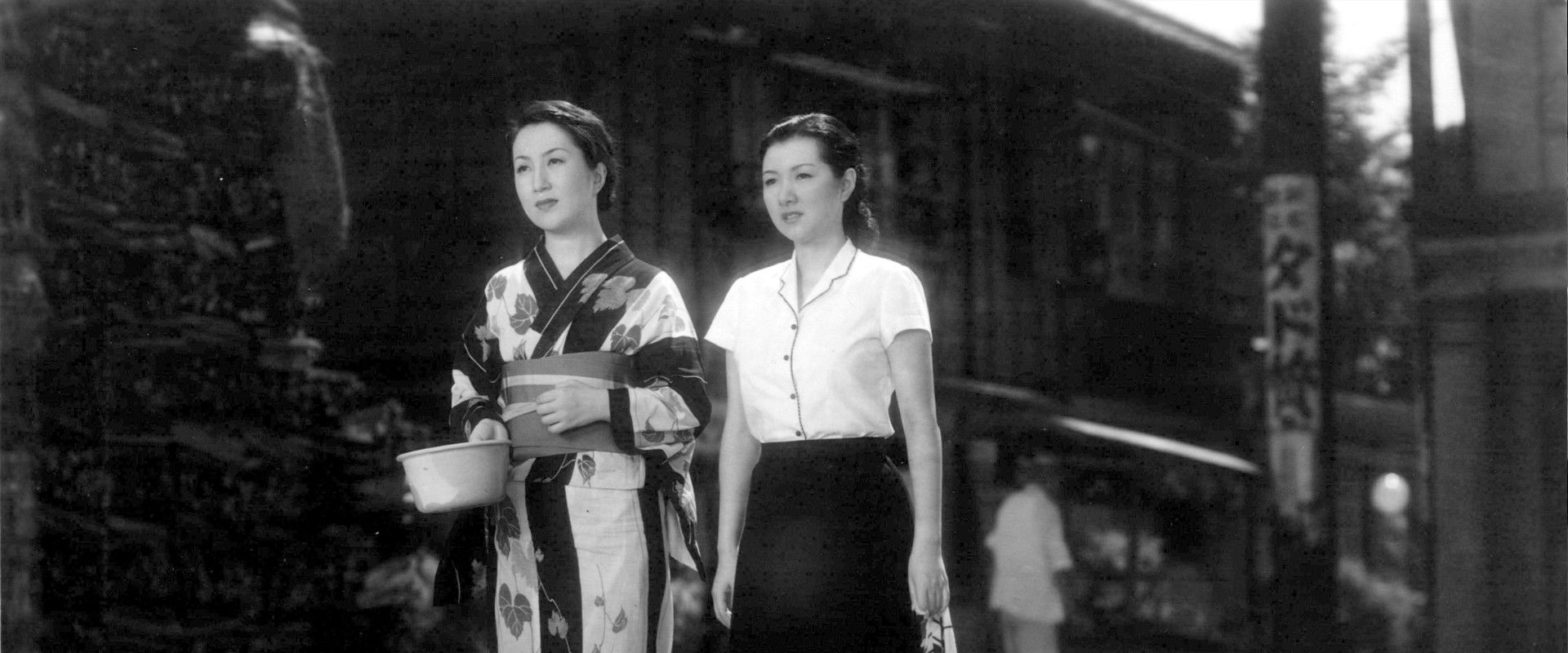 Lightning's banner image