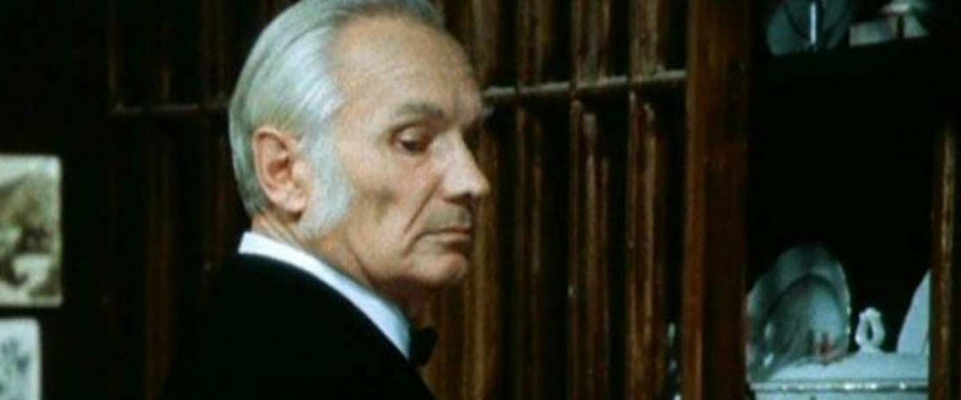 A Very English Murder