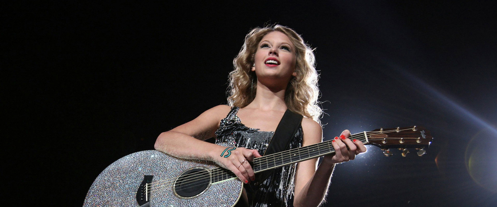 泰勒·斯威夫特：无畏之旅