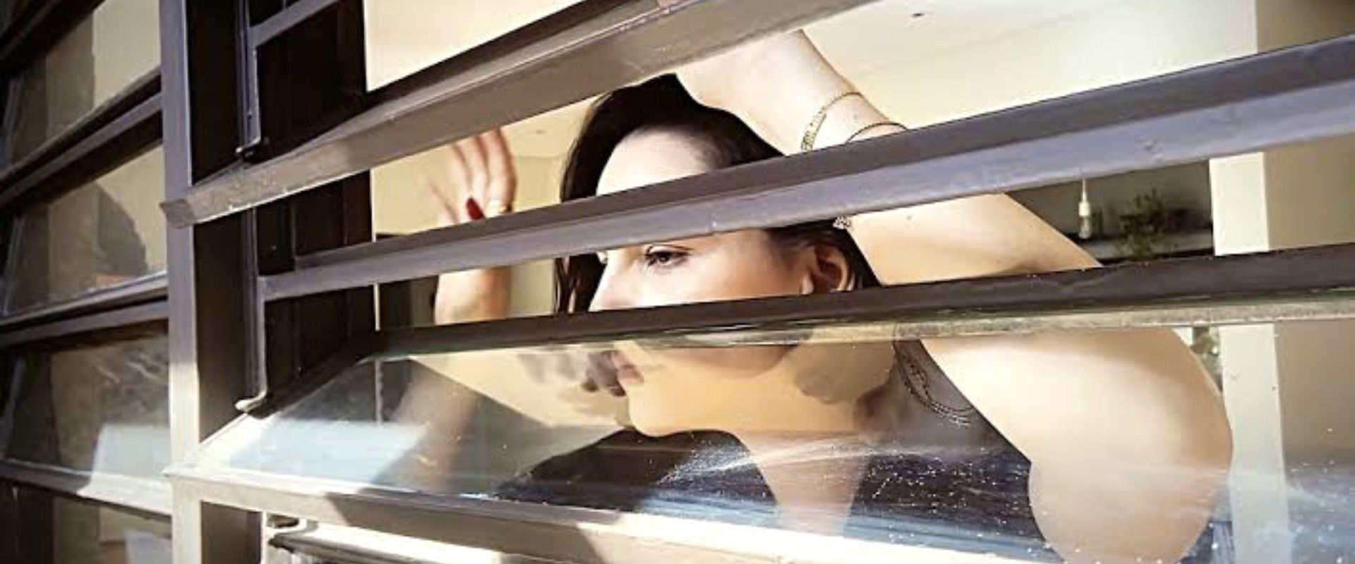 Amores Pandêmicos's banner image