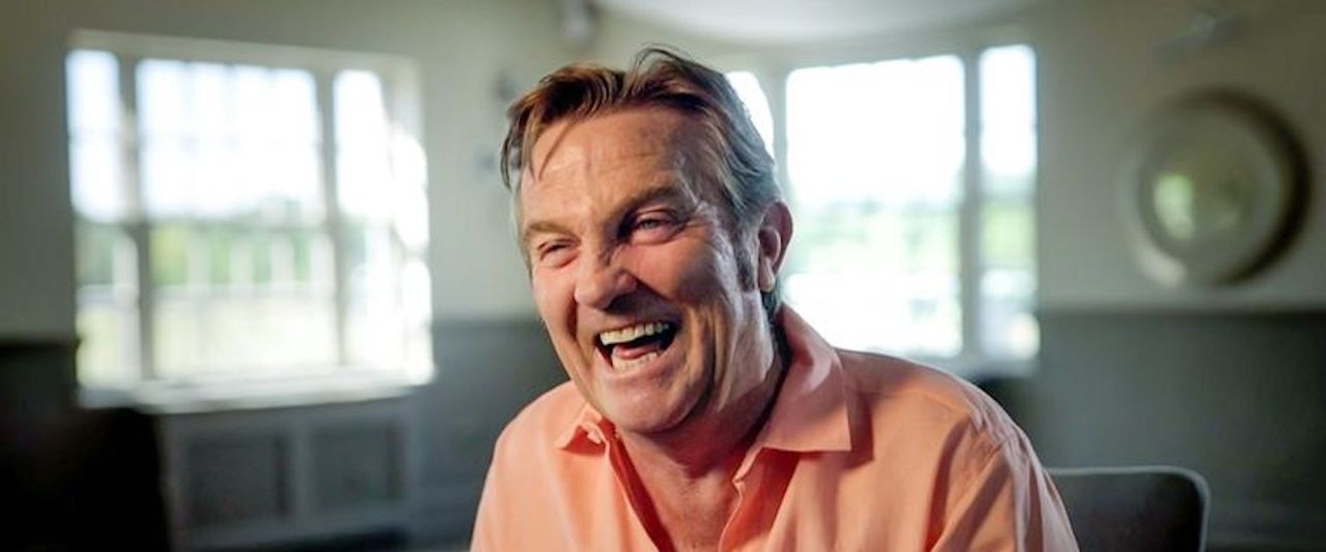 Bradley Walsh: The Laugh's on Me