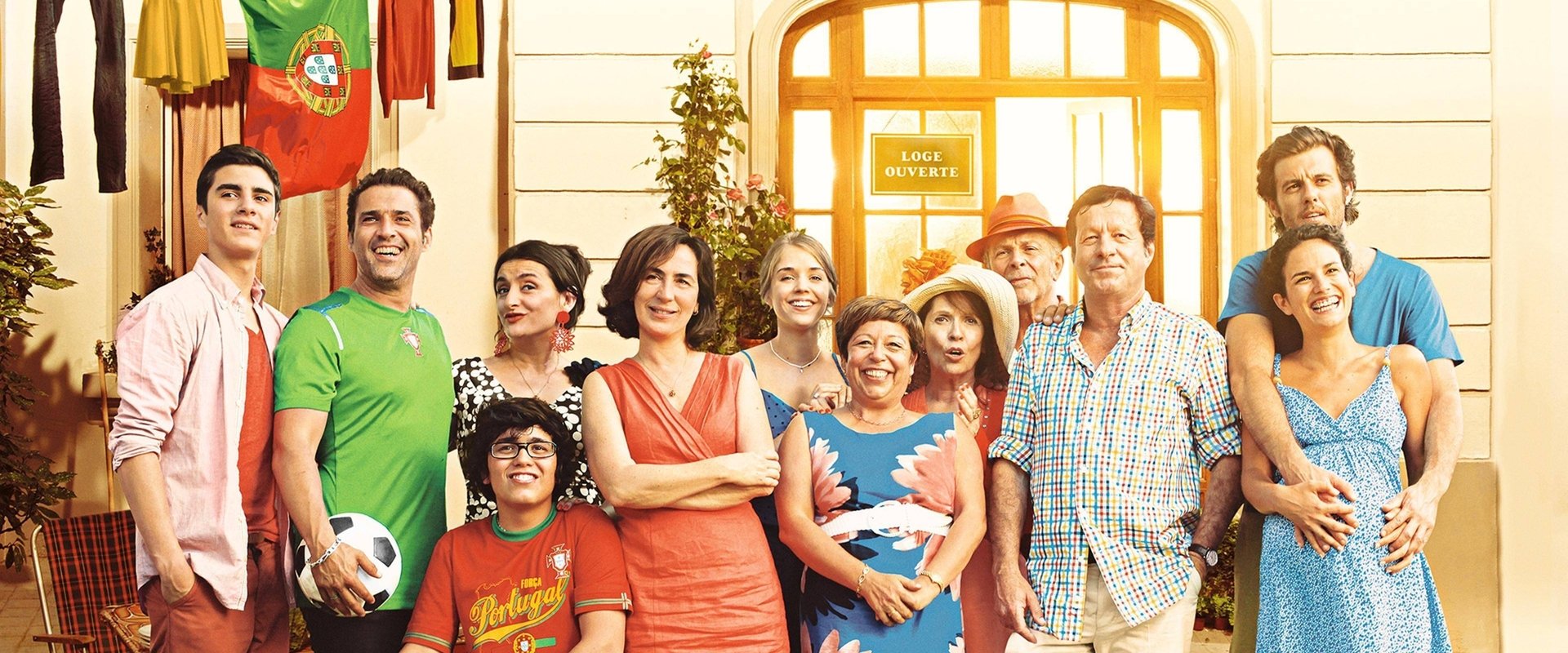 La Cage Dorée filmi için arka plan görseli