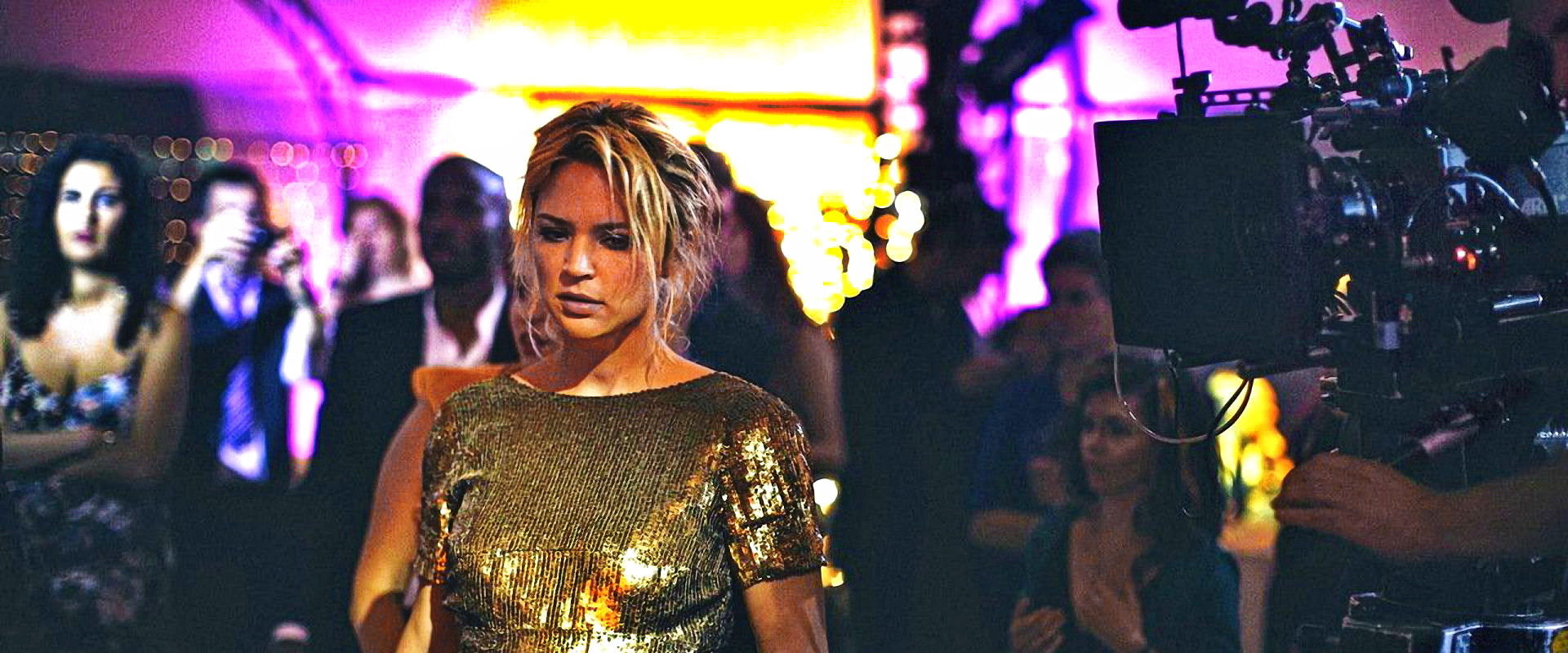 Na Cama com Victoria