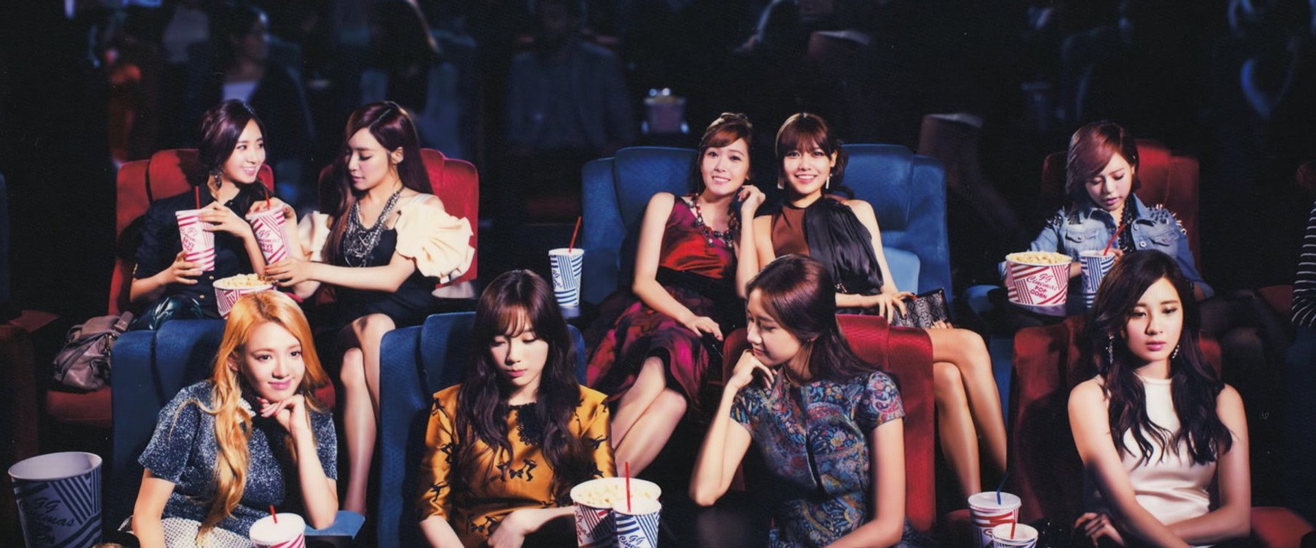 Girls' Generation Complete Video Collection (Japanese Ver.)'s banner image