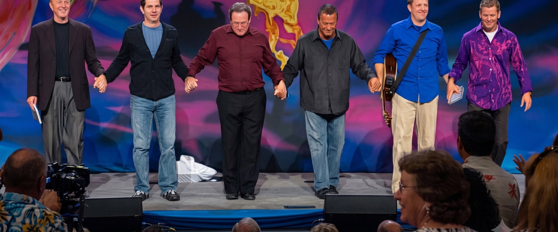 Ken Davis & Friends: Get 'em While They're Hot!'s banner image