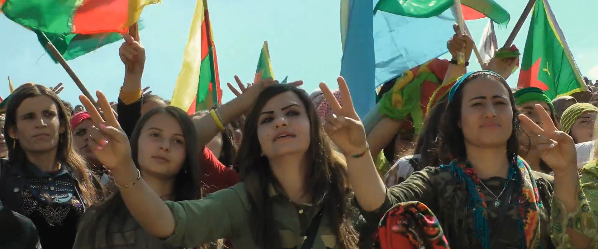 Binxet - Under the border's banner image