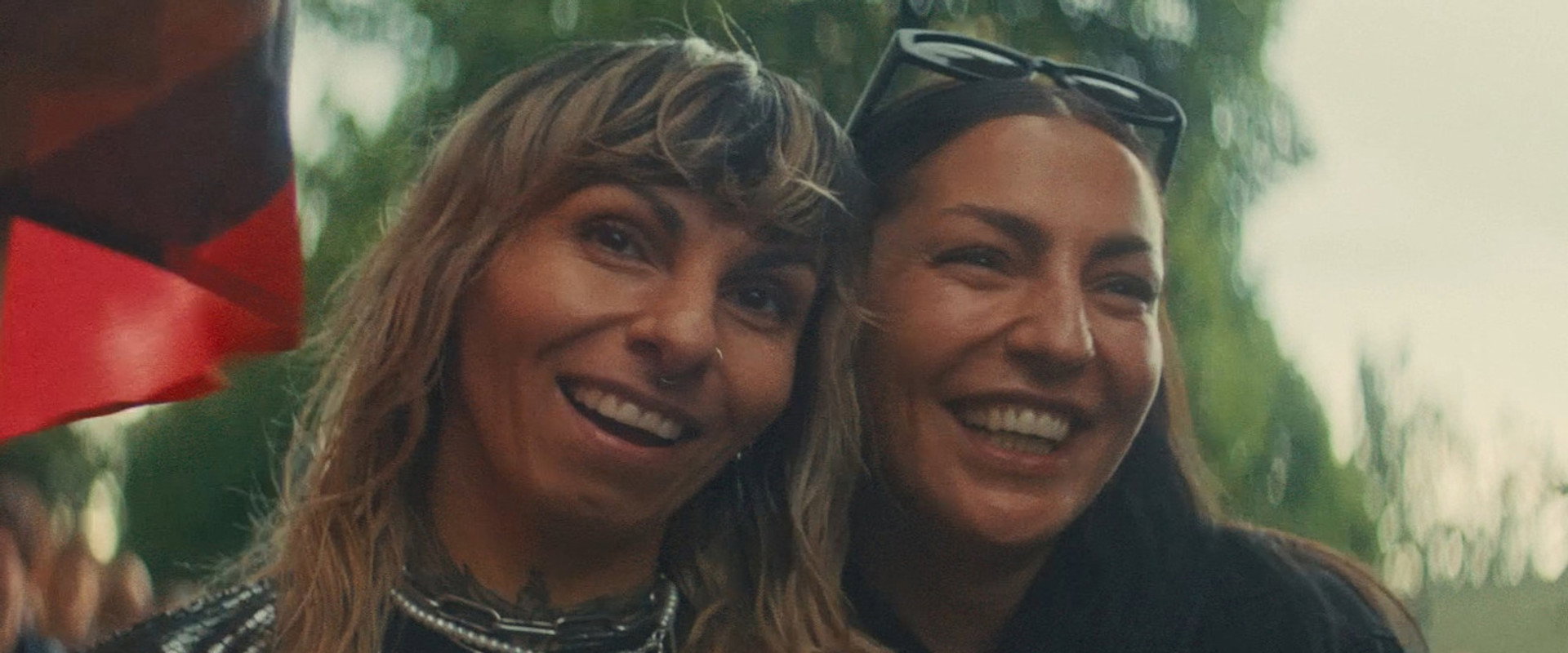 The Lesbian Bar Project: FLINTA