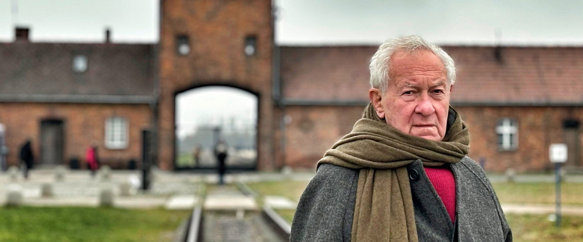 Simon Schama: The Road to Auschwitz