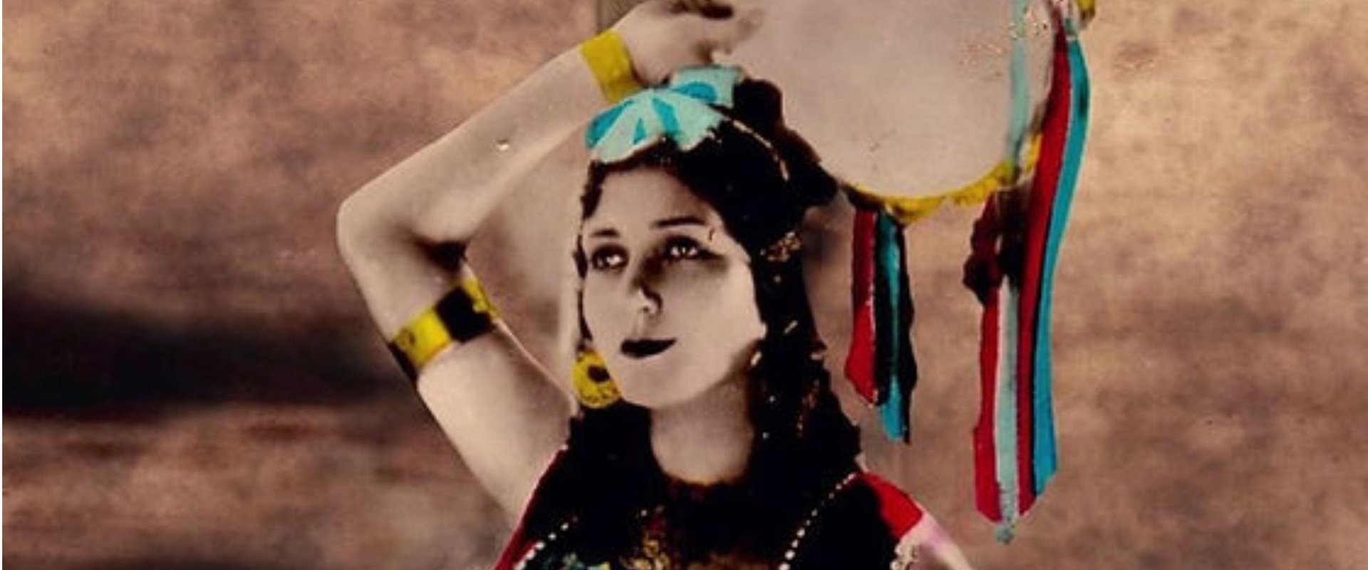 Shalom Bollywood: The Untold Story of Indian Cinema
