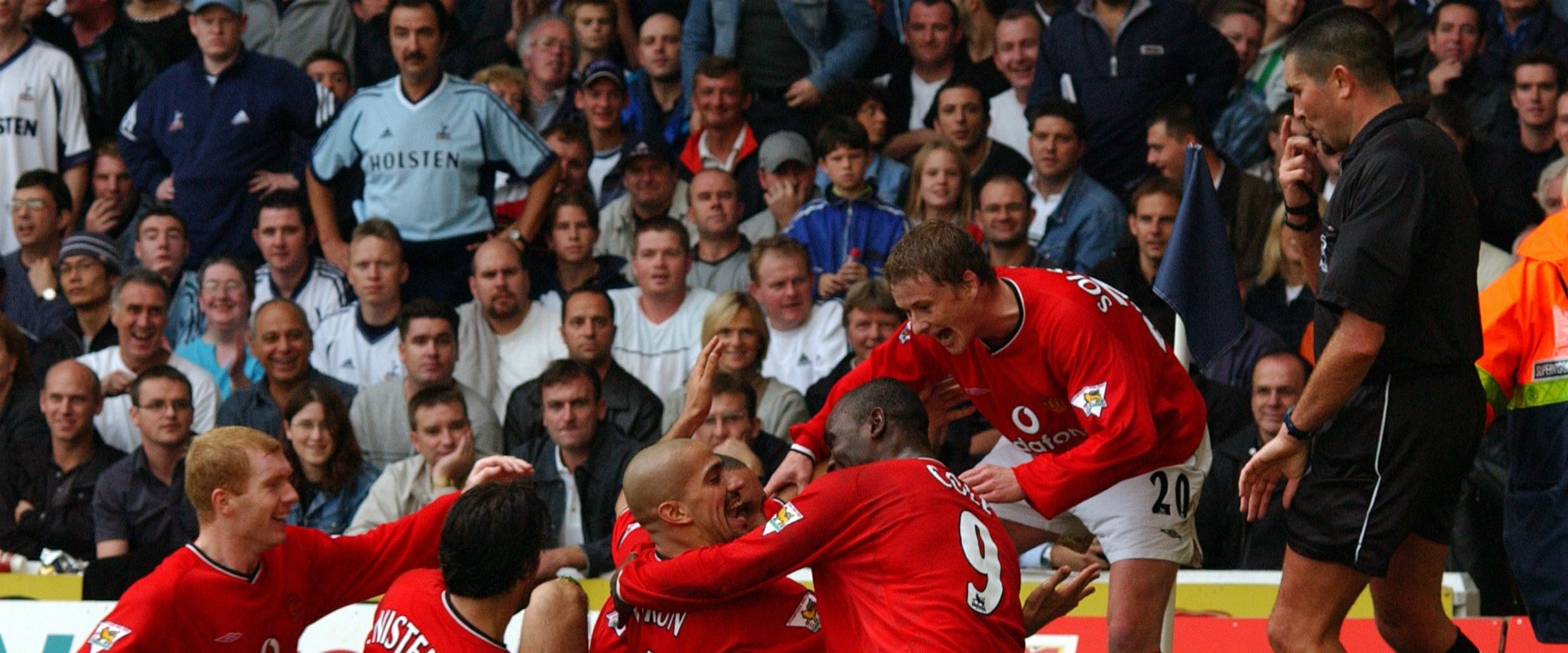 Manchester United: The Official History 1878-2002