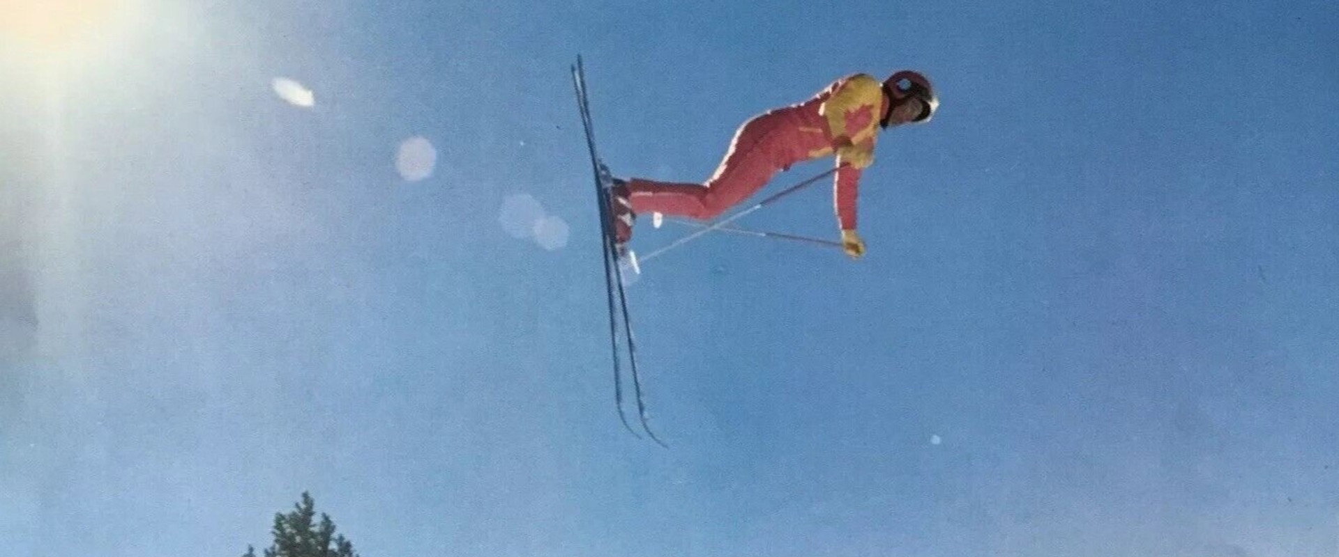 Benjamin, ein Meister fällt vom Himmel's banner image