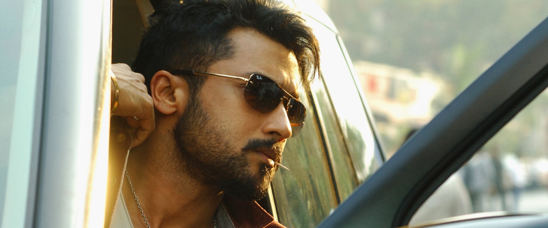 Anjaan