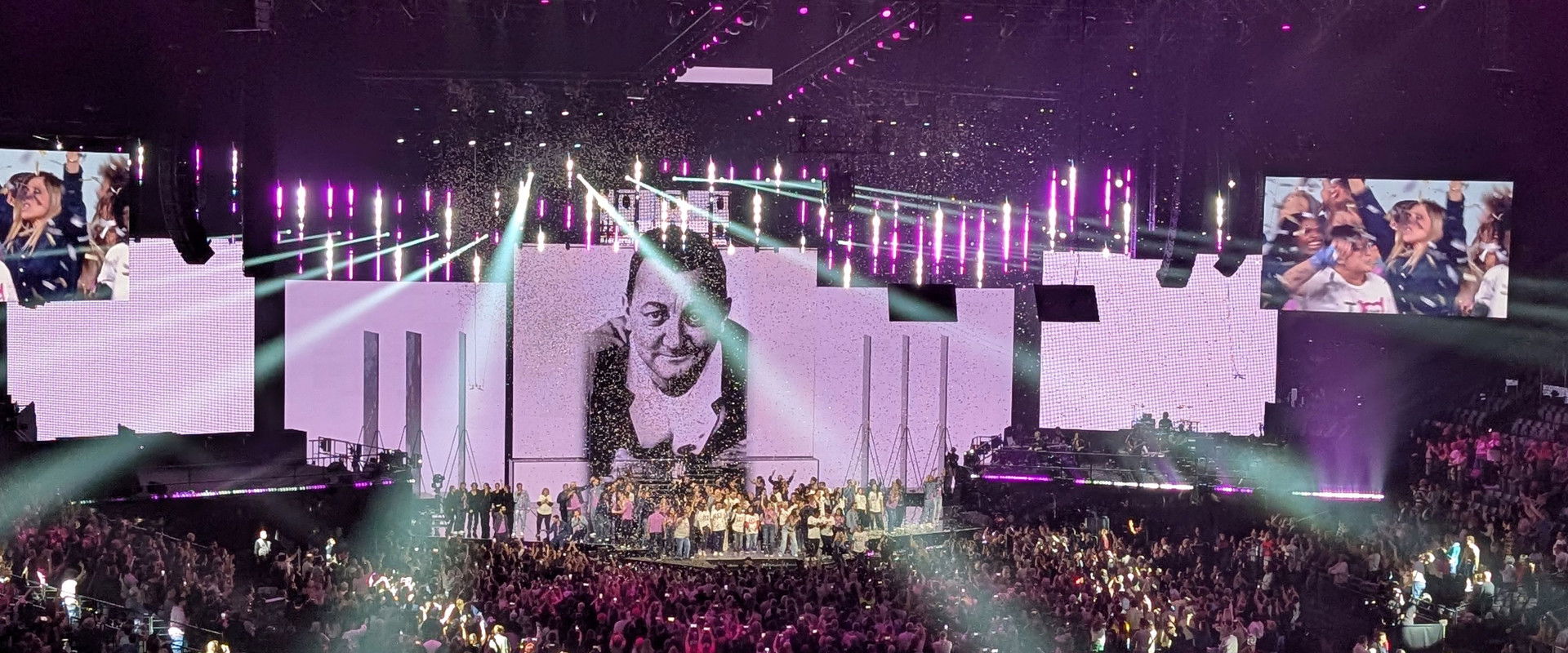 Les Enfoirés 2026 - La ballade des Enfoirés's banner image