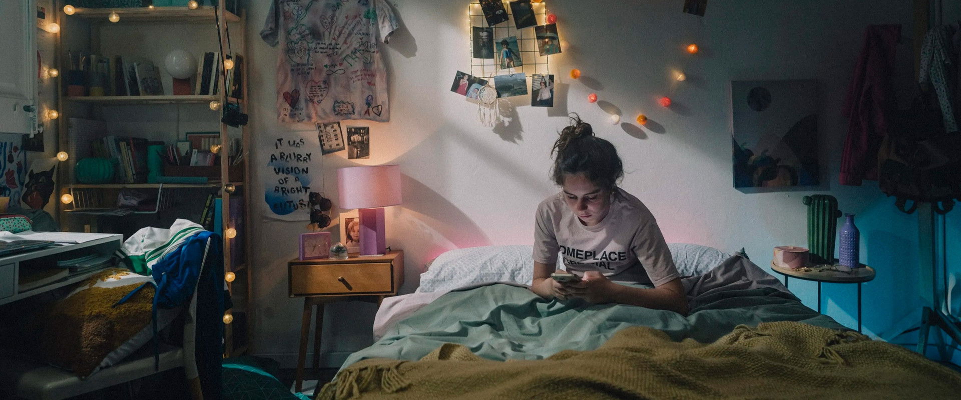 Dilluns's banner image