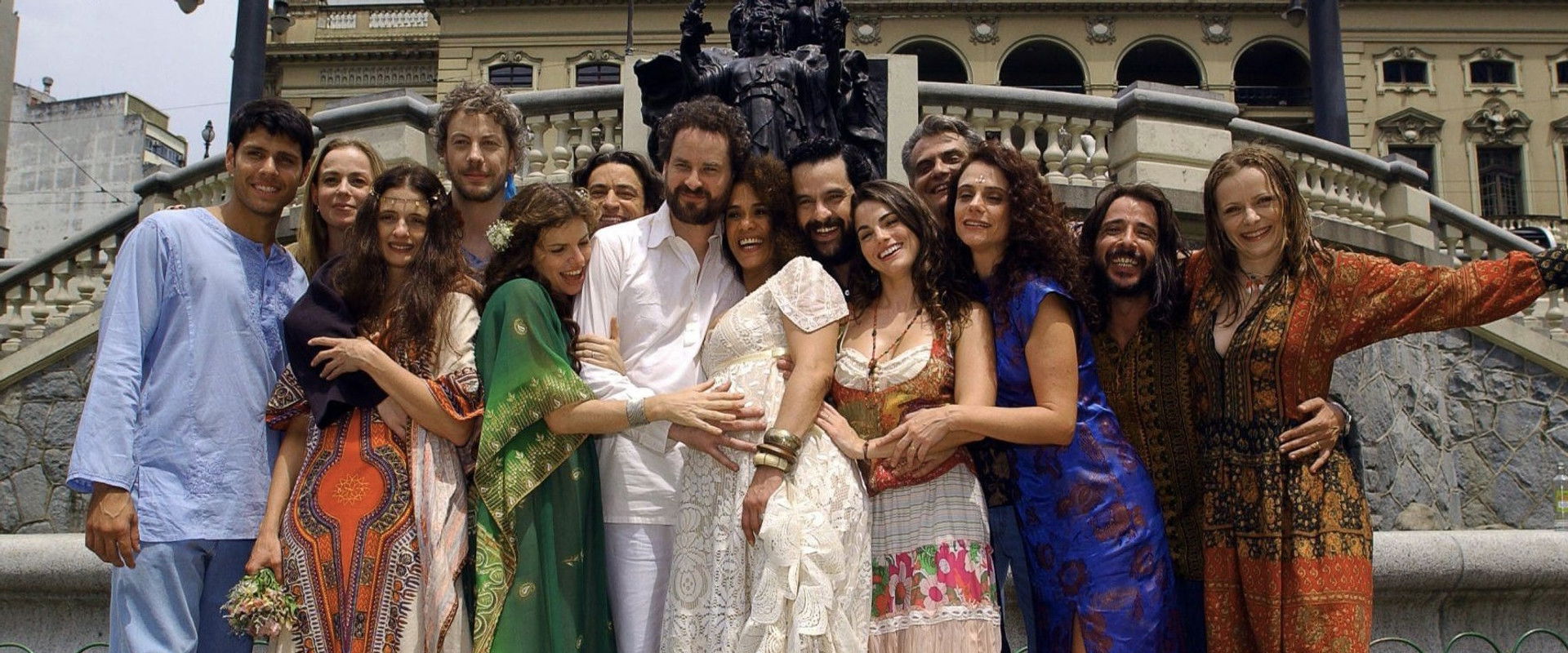 Queridos Amigos's banner image