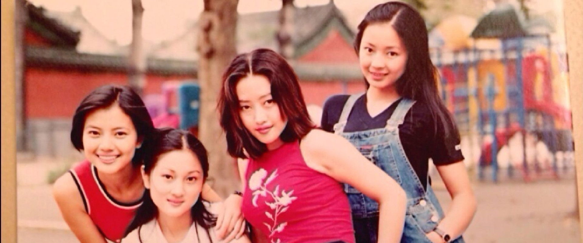 实习生的故事's banner image