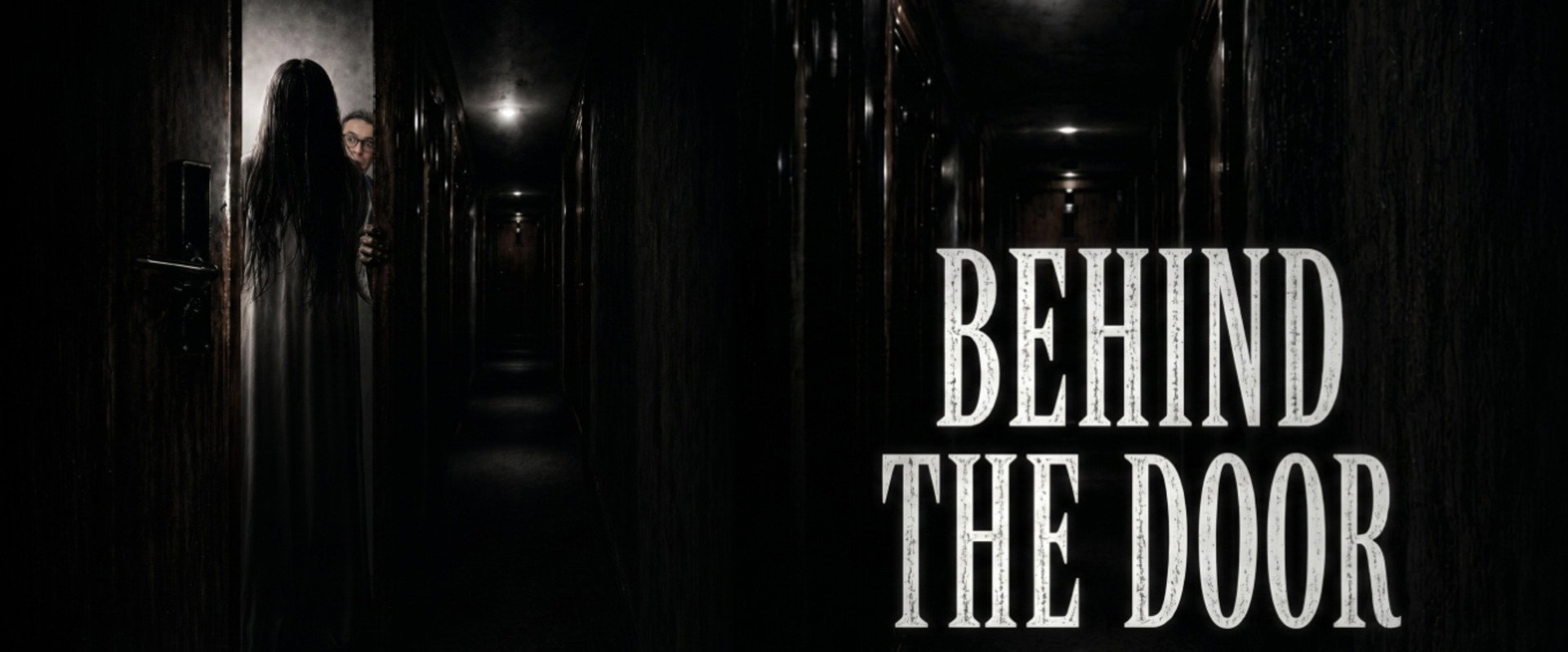 Derrière la porte's banner image
