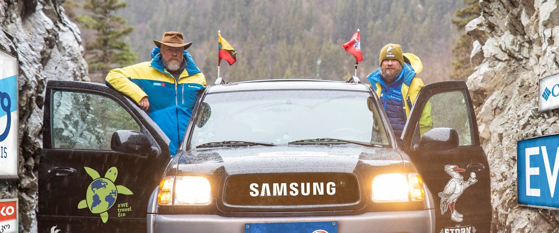 Starkaus ir Radzevičiaus kelionės