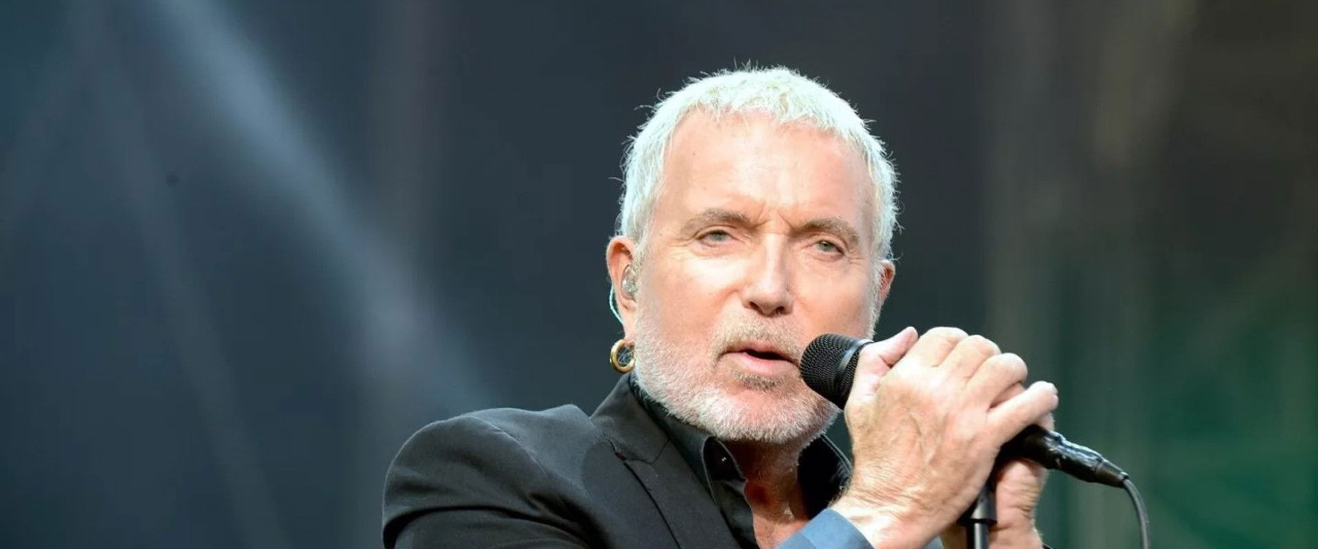 Bernard Lavilliers au Zénith de Paris's banner image