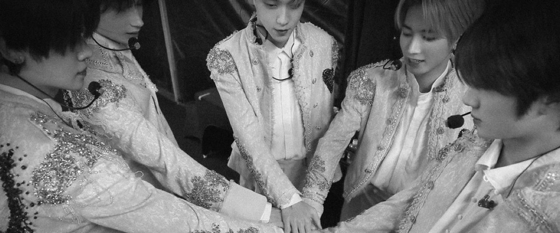 TOMORROW X TOGETHER WORLD TOUR  'ACT:LOVESICK''s banner image