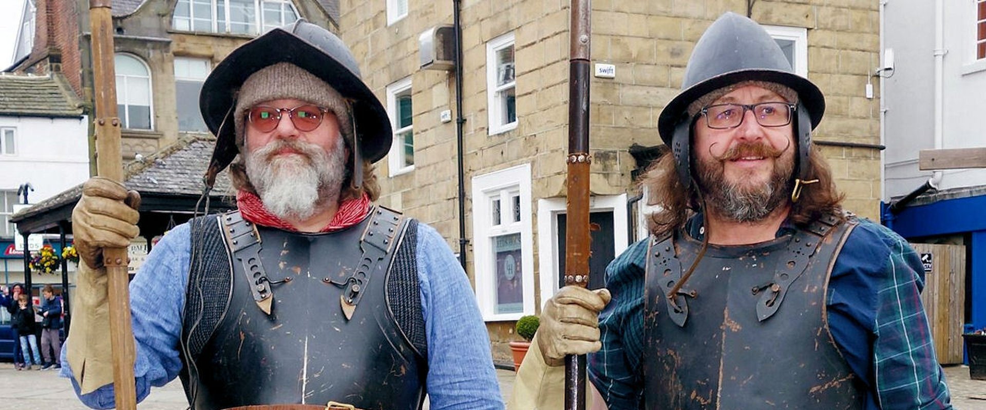 The Hairy Bikers: Pubs That Built Britain