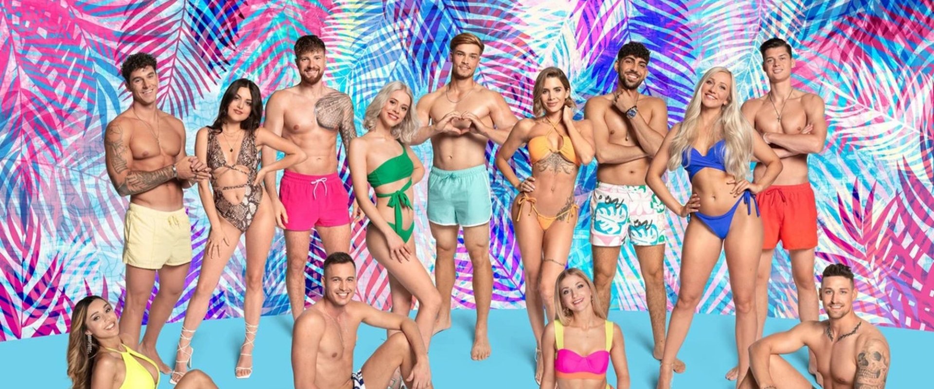 Love Island: Hot Flirts & True Love