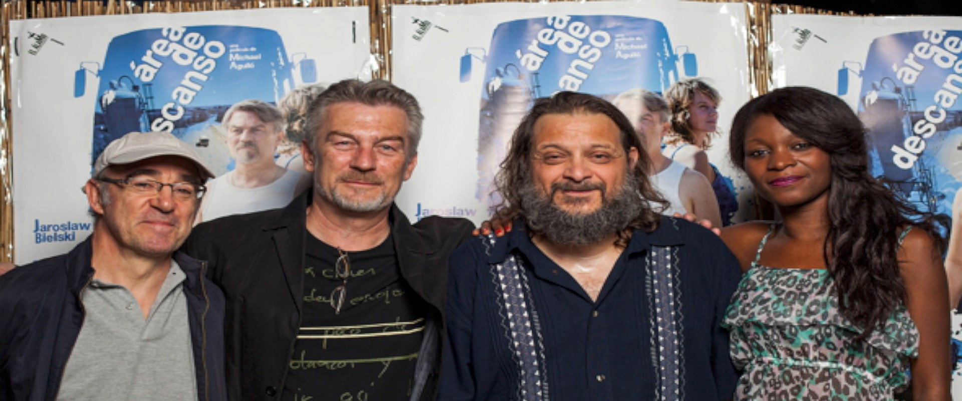 Área de descanso's banner image